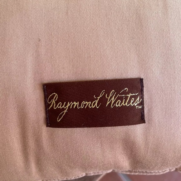 RAYMOND WAITES New Never Used Vtg 16” Decorative Throw Pillow Tulip Floral NICE! - Picture 2 of 10